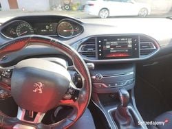 Czarny Używany 2015 Peugeot 308 GT-line Sedan/Limuzyna | 35 000 zł (Dość drogi)