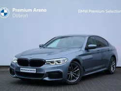 Bluestone metallic metalizowany Używany 2019 BMW 520 Shadowline Sedan/Limuzyna | 134 900 zł (Dość drogi)