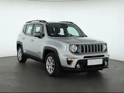 Srebrny Używany 2019 Jeep Renegade SUV | 71 999 zł (Uczciwa cena)