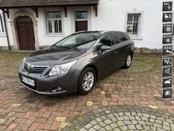 Szary Używany 2011 Toyota Avensis Kombi | 35 900 zł (Uczciwa cena)
