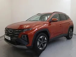 Czerwony Nowe 2025 Hyundai Tucson SUV | 185 500 zł (Drogi)