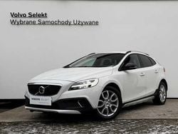 Biały Używany 2017 Volvo V40 CC Kombi | 79 900 zł