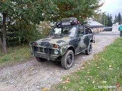 Czarny Używany 2000 Lada niva SUV | 3950 zł