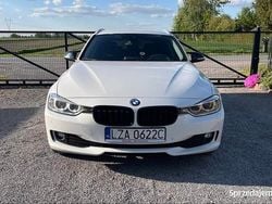 Biały Używany 2014 BMW 320 Kombi | 49 900 zł (Drogi)