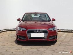 Czerwony Używany 2017 Audi A4 Sedan/Limuzyna | 74 999 zł (Uczciwa cena)