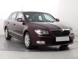 Czerwony Używany 2009 Skoda Superb Sedan/Limuzyna | 11 999 zł