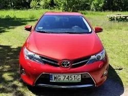 Czerwony Używany 2013 Toyota Auris Hatchback | 34 900 zł (Uczciwa cena)