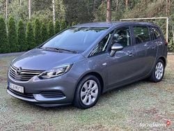 Szary Używany 2017 Opel Zafira Minivan | 48 990 zł (Drogi)