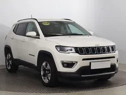 Biały Używany 2019 Jeep Compass SUV | 77 999 zł (Uczciwa cena)