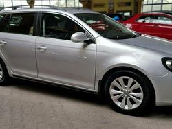 Srebrny (metalik) Używany 2009 VW Golf VI Kombi | 23 900 zł (Dość drogi)