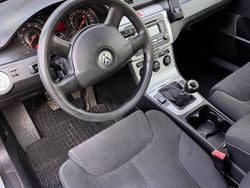 Srebrny Używany 2005 VW Passat Sedan/Limuzyna | 10 000 zł