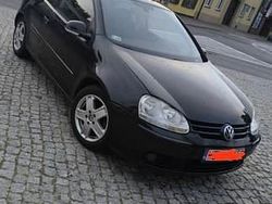 Czarny Używany 2006 VW Golf V Hatchback | 6200 zł (Uczciwa cena)