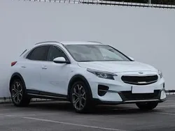 Biały Używany 2020 Kia XCeed SUV | 75 999 zł (Uczciwa cena)
