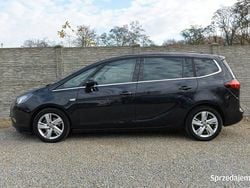 Czarny Używany 2015 Opel Zafira Sedan/Limuzyna | 37 800 zł (Uczciwa cena)