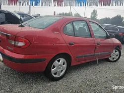 Czerwony Używany 1999 Renault Mégane Sedan/Limuzyna | 3800 zł (Uczciwa cena)
