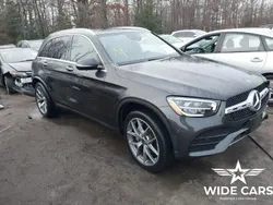 Szary (metalik) Używany 2021 Mercedes GLC300 SUV | 89 300 zł