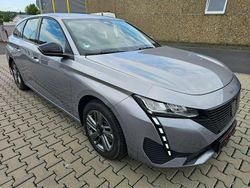 Szary Używany 2024 Peugeot 308 Kombi | 59 900 zł