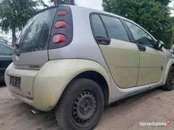 Srebrny Używany 2005 Smart ForFour Hatchback | 1499 zł (Uczciwa cena)