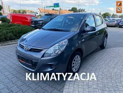 Szary Używany 2013 Hyundai i20 Hatchback | 21 900 zł (Uczciwa cena)