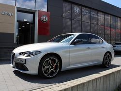 Lakier metalizowany biały moonlight grey Nowe 2025 Alfa Romeo Giulia Veloce Sedan/Limuzyna | 217 700 zł (Uczciwa cena)