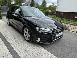 Czarny Używany 2016 Audi A3 Hatchback | 49 900 zł (Dość drogi)