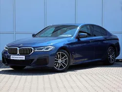 Niebieski phytonic metalizowany Używany 2021 BMW 520 Shadowline Sedan/Limuzyna | 179 900 zł