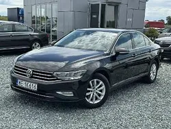 Czarny Używany 2020 VW Passat Business Sedan/Limuzyna | 79 900 zł (Uczciwa cena)