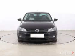 Czarny Używany 2016 VW Jetta Sedan/Limuzyna | 46 999 zł (Uczciwa cena)