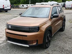 Lakier metalizowany brazowy luna Nowe 2025 Fiat Panda La Prima Hatchback | 93 020 zł