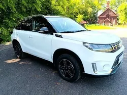 Biały Używany 2020 Suzuki Vitara SUV | 88 900 zł (Drogi)