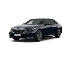 Czarny carbon m metalizowany Używany 2024 BMW 520 Comfort Edition Sedan/Limuzyna | 249 000 zł (Dobra cena)