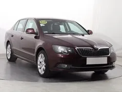 Czerwony Używany 2014 Skoda Superb Sedan/Limuzyna | 45 499 zł (Dobra cena)
