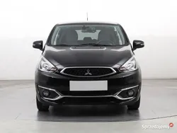 Czarny Używany 2018 Mitsubishi Space Star Hatchback | 37 999 zł (Dość drogi)