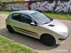Srebrny Używany 2005 Peugeot 206 Hatchback | 3500 zł
