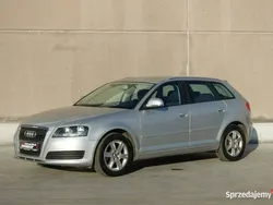 Srebrny (metalik) Używany 2010 Audi A3 Sedan/Limuzyna | 30 500 zł (Dość drogi)