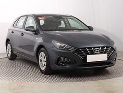 Szary Używany 2022 Hyundai i30 Hatchback | 58 999 zł (Uczciwa cena)