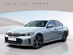 Szary brooklyn m metalizowany Używany 2024 BMW 320 Shadowline Sedan/Limuzyna | 194 900 zł (Dość drogi)