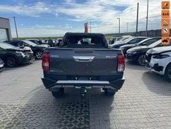 Czarny Używany 2024 Toyota HiLux Pickup | 79 900 zł