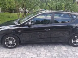 Czarny Używany 2009 Hyundai i30 Hatchback | 17 500 zł (Uczciwa cena)