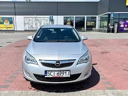 Używany 2012 Opel Astra Hatchback | 23 000 zł (Dobra cena)
