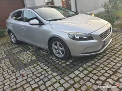 Używany 2014 Volvo V40 Momentum Kombi | 32 900 zł (Uczciwa cena)