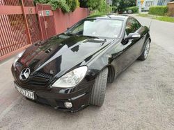 Czarny Używany 2007 Mercedes SLK200 AMG Kabriolet | 40 900 zł
