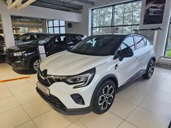 Biały Używany 2023 Mitsubishi ASX SUV | 136 000 zł