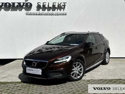 Brązowy Używany 2017 Volvo V40 CC Kombi | 69 900 zł