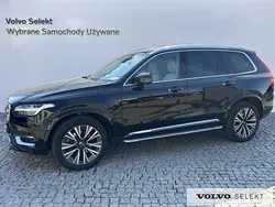Czarny Używany 2022 Volvo XC90 SUV | 224 900 zł (Uczciwa cena)