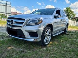 Srebrny Używany 2015 Mercedes GL350 AMG SUV | 129 500 zł