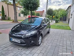 Czarny Używany 2011 Ford Fiesta Hatchback | 13 500 zł (Uczciwa cena)