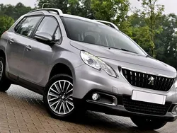 Szary (metalik, perła) Używany 2016 Peugeot 2008 SUV | 29 900 zł (Dobra cena)
