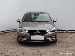 Beżowy Używany 2017 Opel Astra Kombi | 41 999 zł (Uczciwa cena)