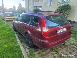 Wiśniowy Używany 2002 Ford Mondeo Kombi | 2900 zł (Dobra cena)